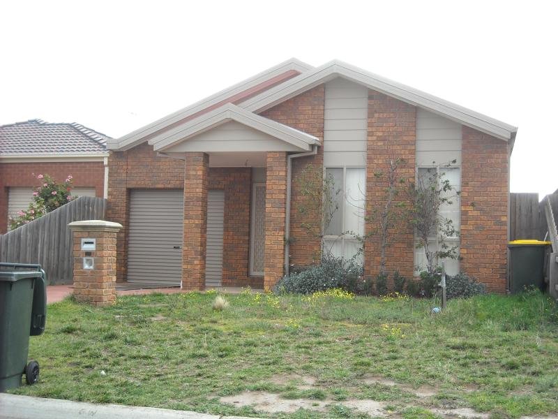 Dont let looks decieve you, this one is bigger than it looks! Picture 1