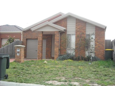 Dont let looks decieve you, this one is bigger than it looks! Picture Dont let looks decieve you, this one is bigger than it looks! Picture