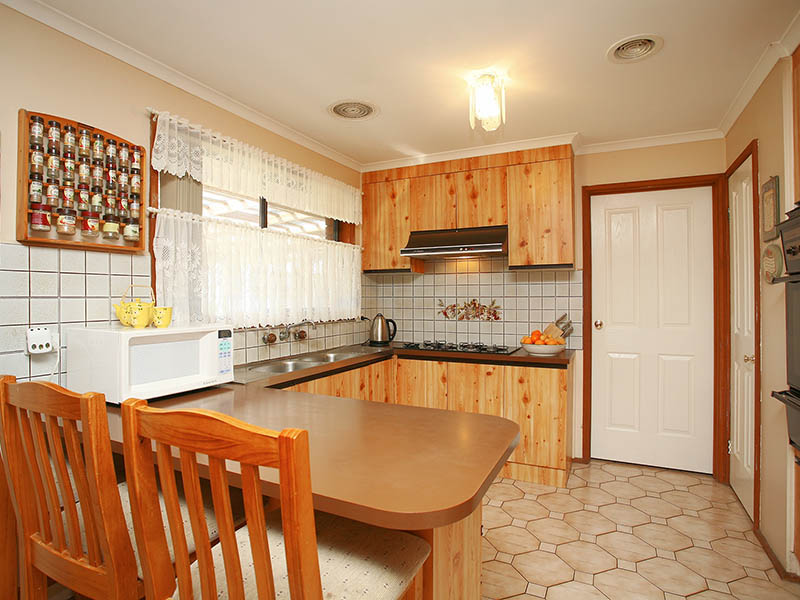 Room to Move! Picture 2