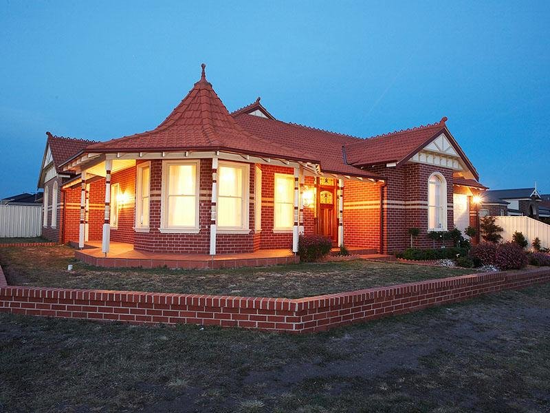 FEDERATION WITH GRAND PRESENCE Picture 1