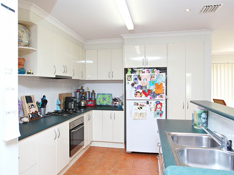 Secure Town Residence In A League Of Its Own Picture 3