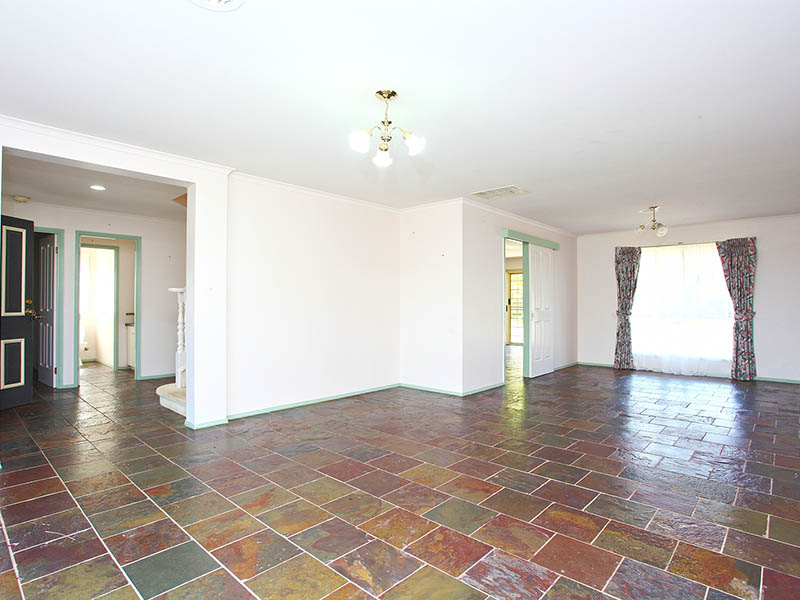 Style, Freedom and 4 Convenience Picture 3