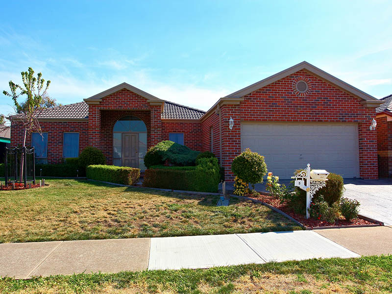 Lifestyle Living, Perfect Address Picture 1