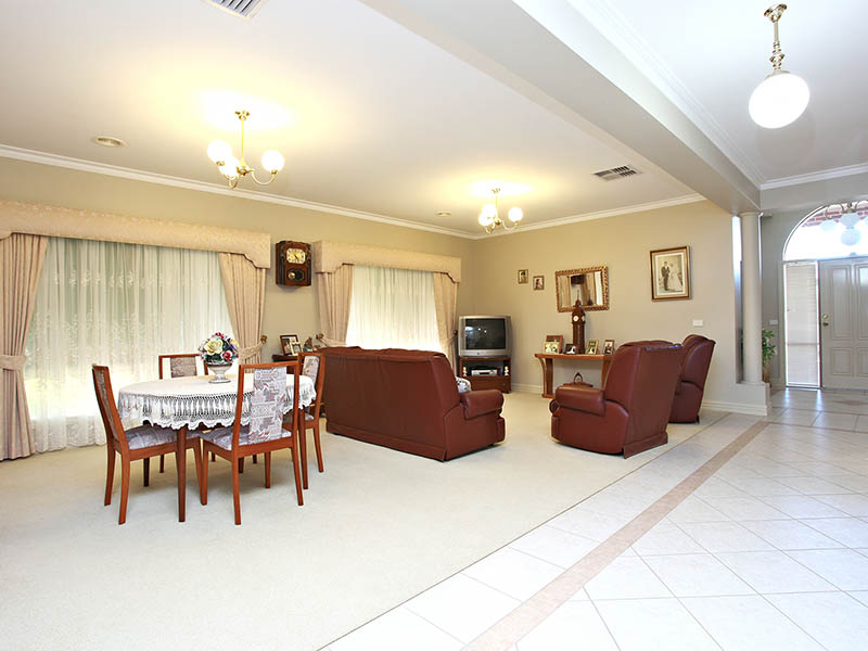 Lifestyle Living, Perfect Address Picture 2