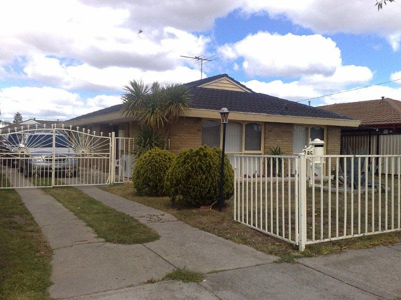 Great Location Picture 1