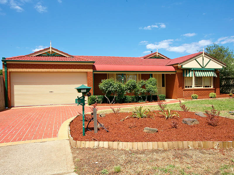 Charms of The Bygone Era With All of Today's Conveniences! Picture 1