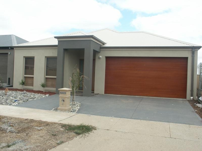 Nice, Neat & Modern.... Picture 1