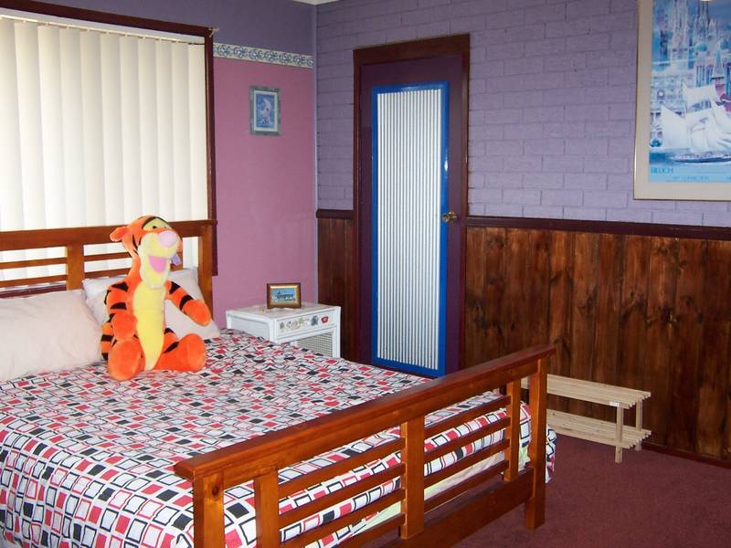 Check This Out! Picture 2