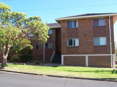 INVESTMENT - VENDOR WOULD LEASE BACK $229,950 Picture INVESTMENT - VENDOR WOULD LEASE BACK $229,950 Picture