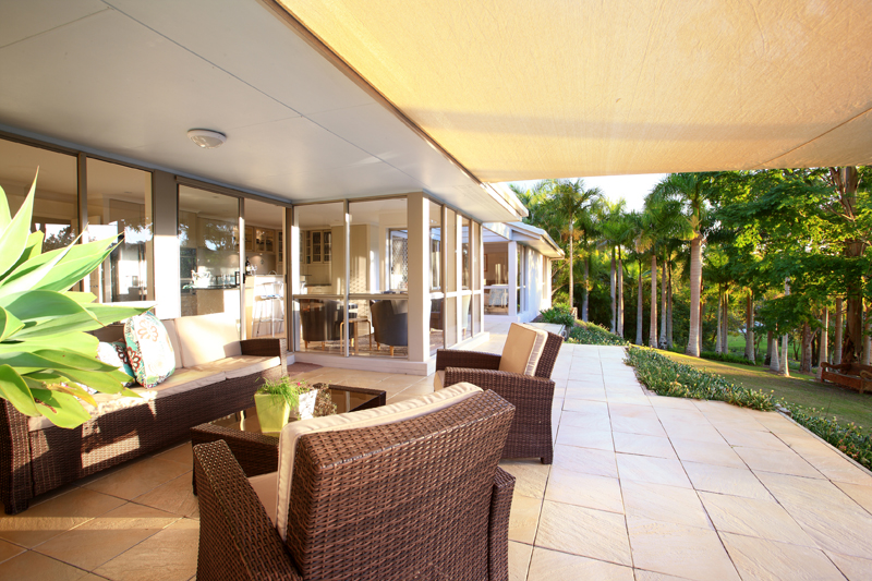 BEST OF BOTH WORLDS - BUDERIM Picture 2