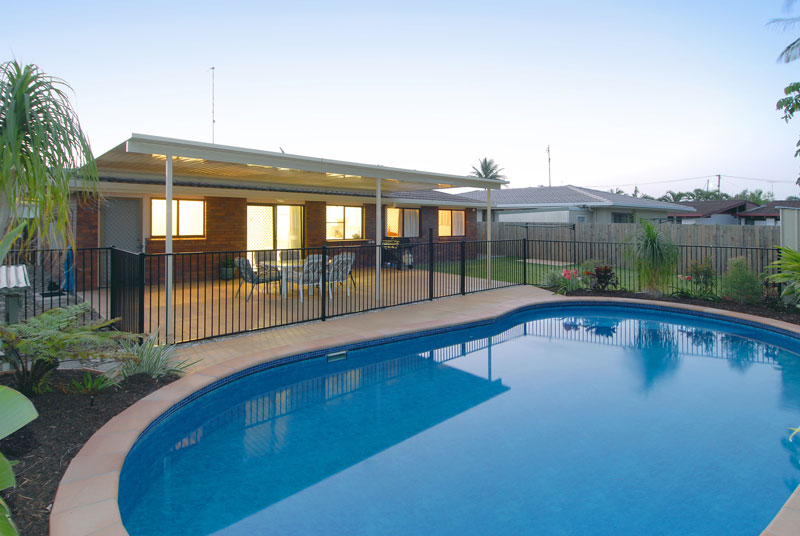 SUMMER SIZZLER AT BUDDINA Picture 1