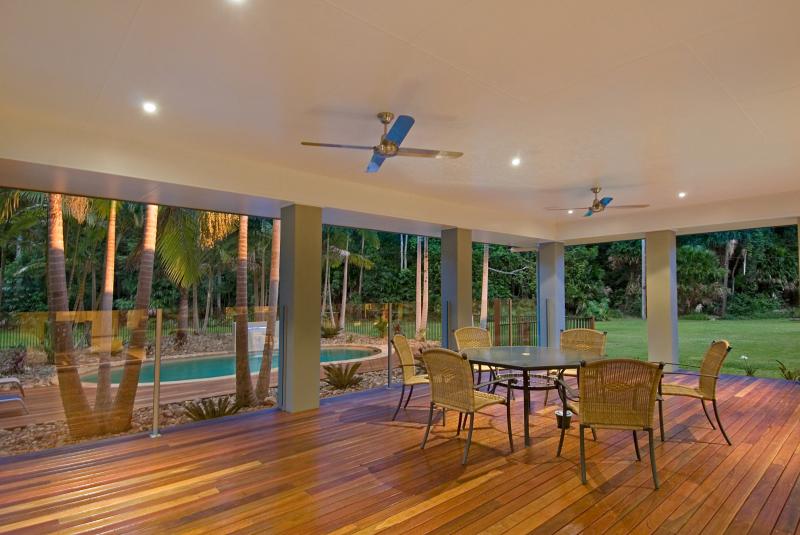 TICK ALL THE BOXES Picture 2