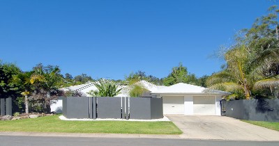 FAMILY HOME SACRIFICED - MUST BE SOLD! Picture