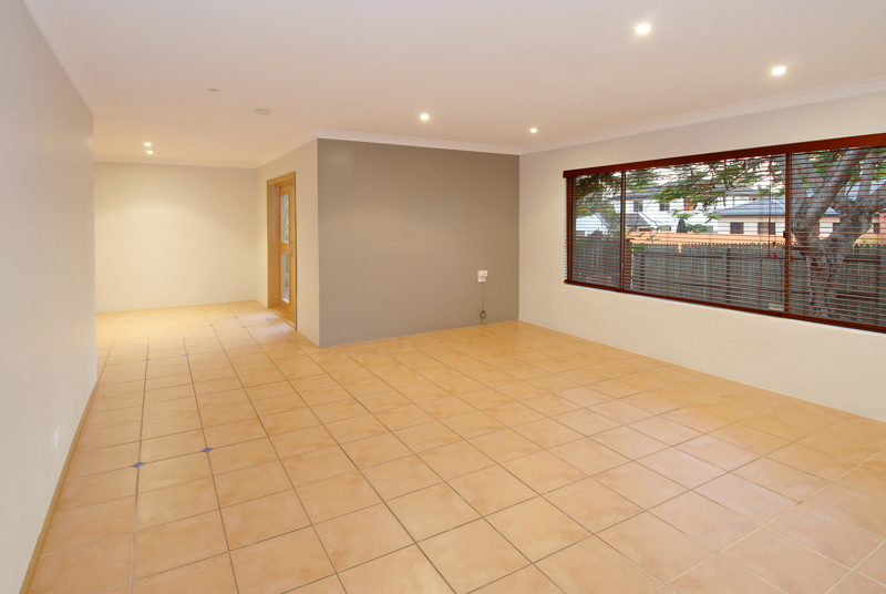 Entry level Mooloolaba - Private / Classy - A great start Picture 3
