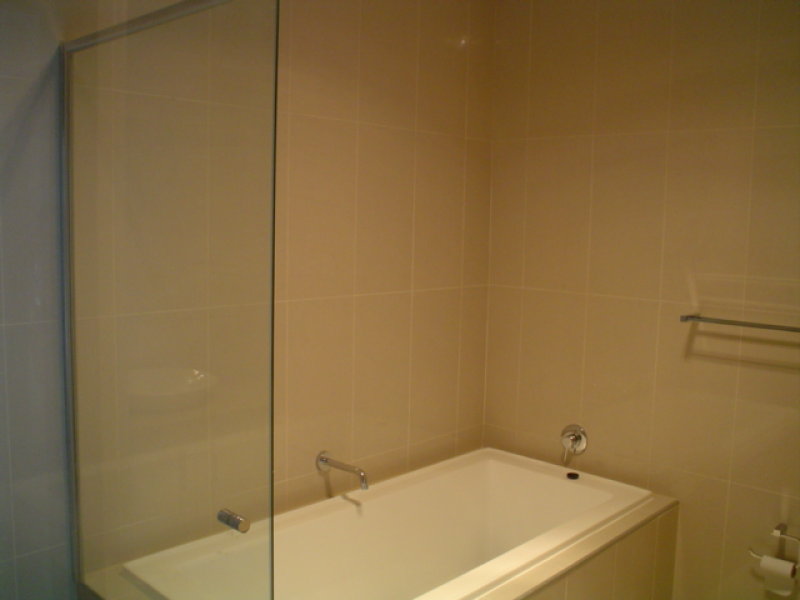 Ultra Modern Townhouse Picture 2