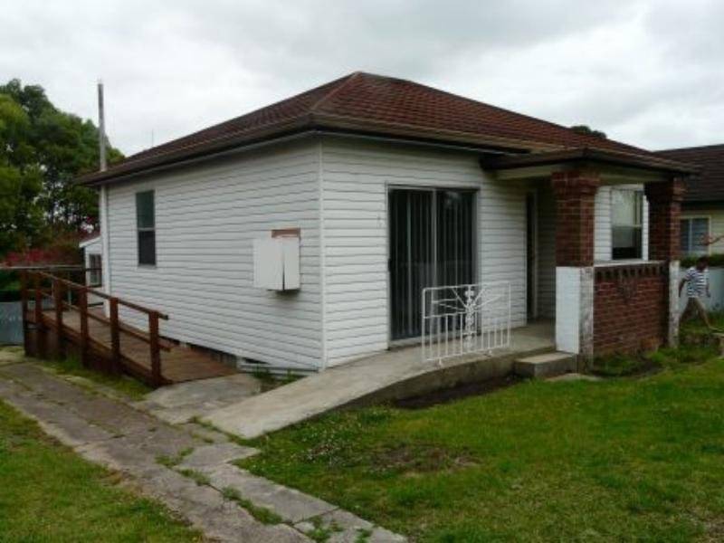 CONVENIENT LOCATION Picture 1