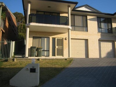 THREE BEDROOM TOWNHOUSE Picture
