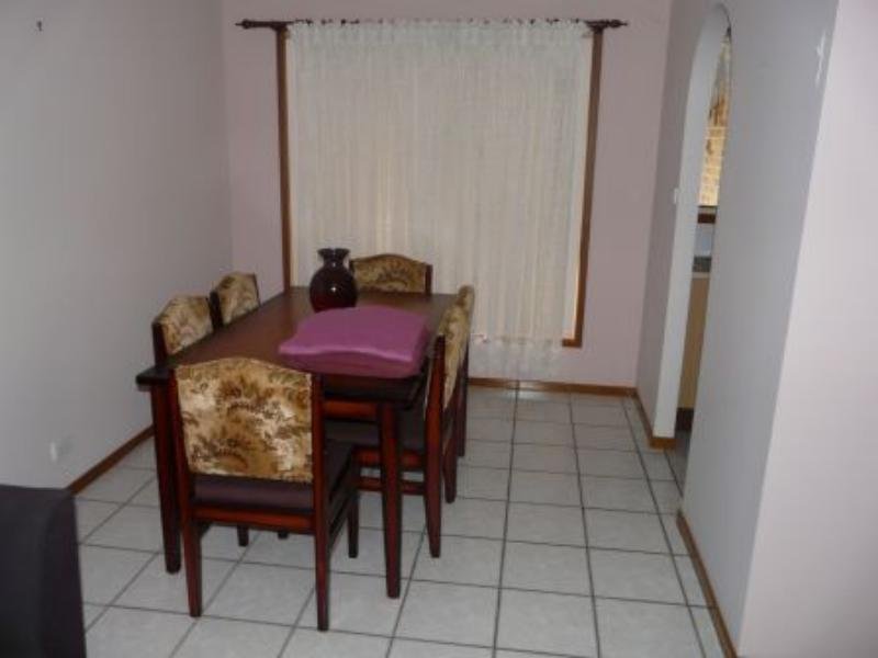 City Retreat! Picture 3