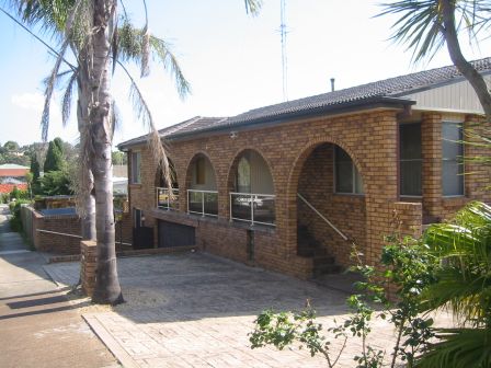 FURNISHED HOME Picture 1