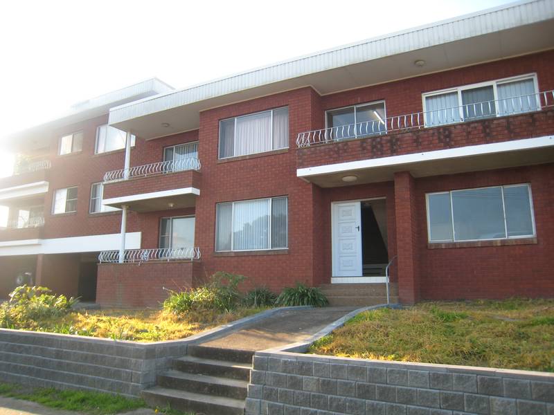 LOVELY UNIT Picture 1