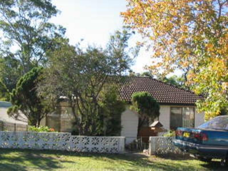 24 STANNETT STREET WARATAH WEST Picture 1