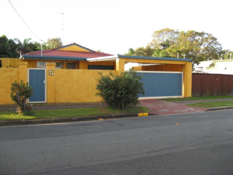 Close to Beach Picture 1