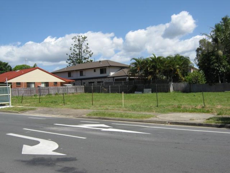 LAND - DEVELOPMENT - MIXED USE! Picture 2