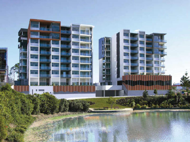 Modern Waterfront Living - Luxury Apartments Picture 2