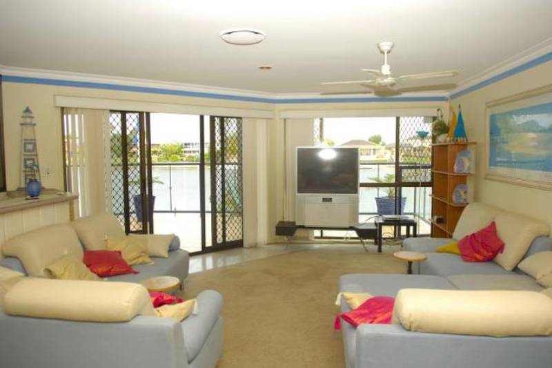 Outstanding Picture 2