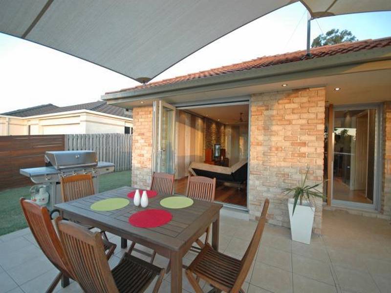 Sweeping Views Picture 3