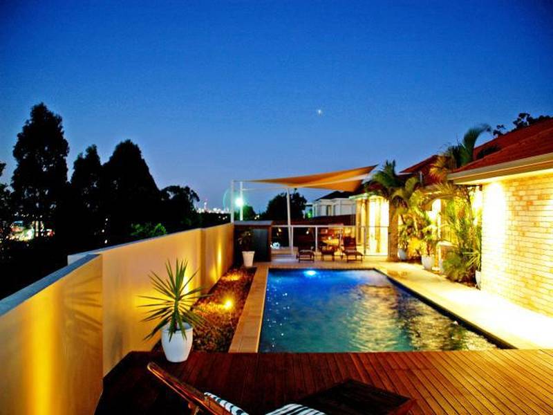 Sweeping Views Picture 1