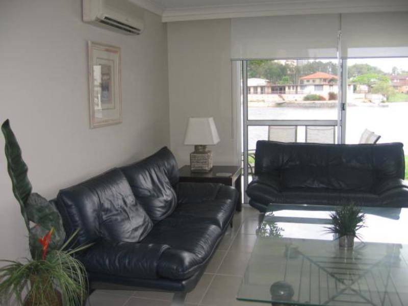 Great Location Picture 3