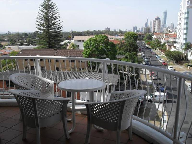 Great Location Picture 3