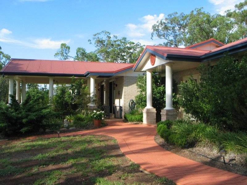 A
Glenvale Gem On 5000 Square Metres Picture 1