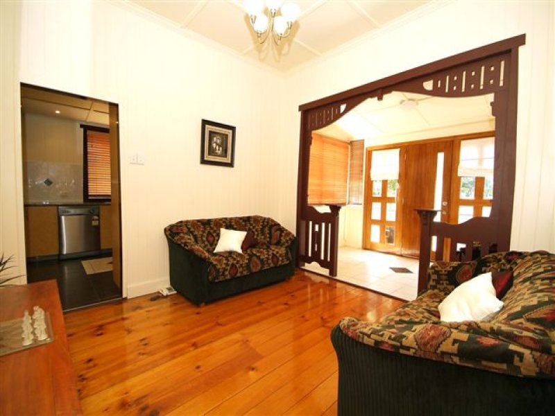 Attractive Character Home with Generous Extension Picture 2