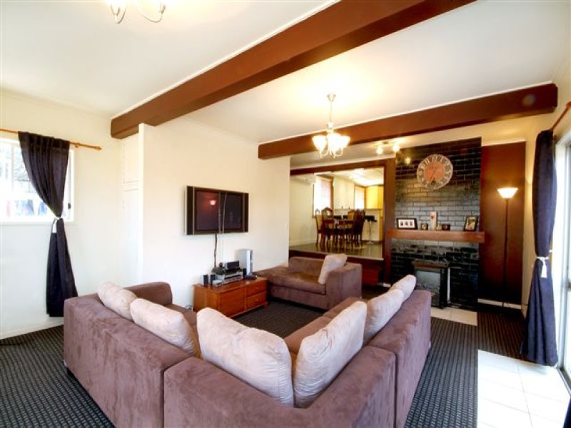 Attractive Character Home with Generous Extension Picture 3