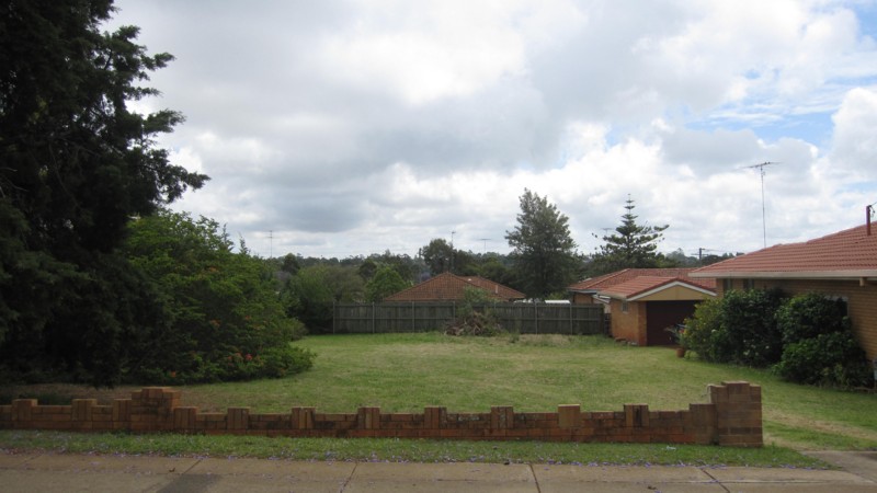 Central Location (South Toowoomba) - House + Land - 1124 square metres Picture 3