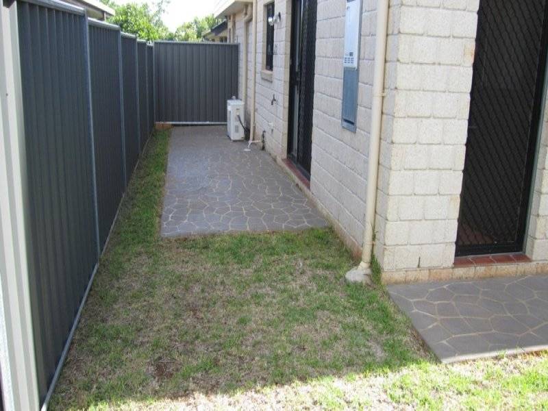 Easy Living - Great Location! - Wilsonton Heights Picture 3