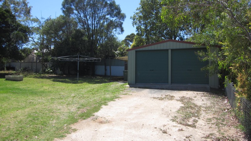 Great Deck - Pool - 1214m2 Block Picture 3