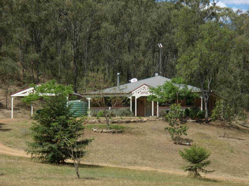 Serenity Of The Country - Only Minutes To Town - Upper Flagstone Picture 1