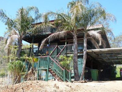 The Perfect Hillside Retreat - Gowrie Mountain Picture