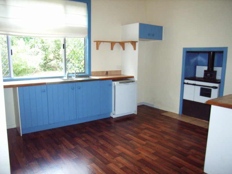 Charming Cottage Picture 2