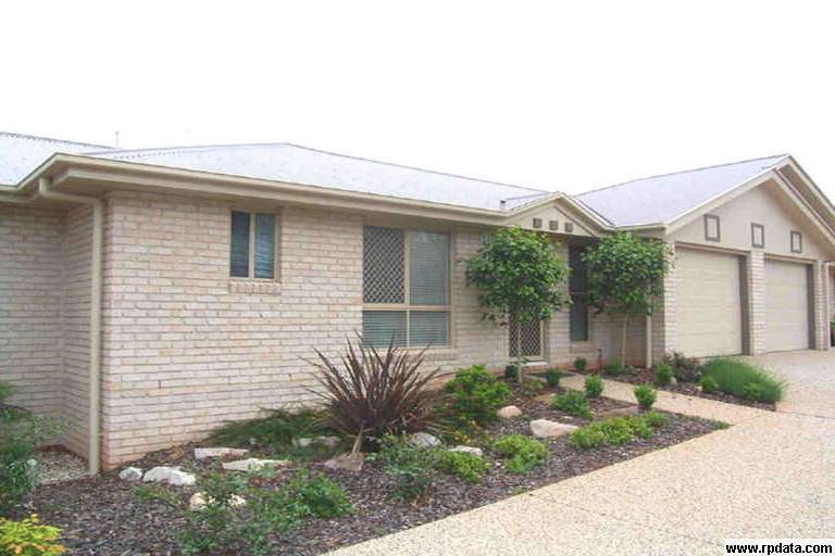 Two Bedroom Brick Unit Picture 1