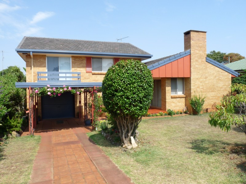 A Gem in Rangeville Picture 1