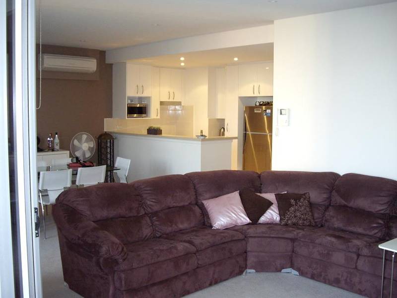 RESORT STYLE LIVING Picture 2