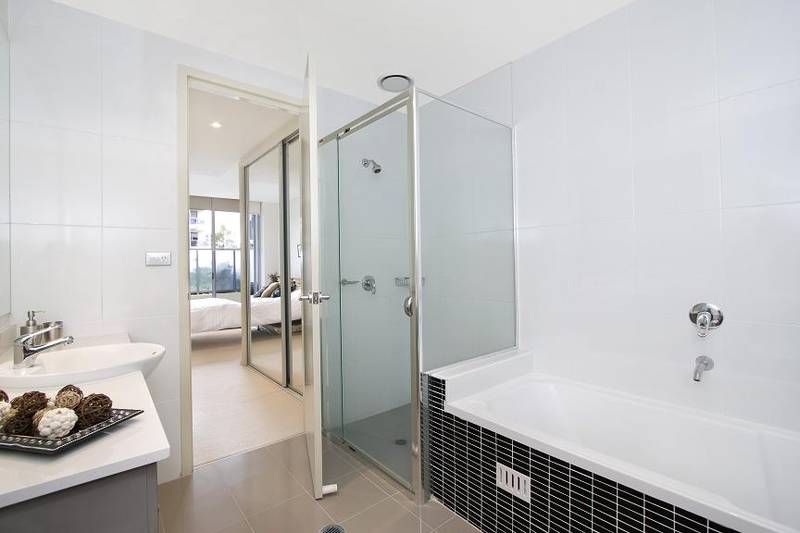 ULTRA MODERN - THREE BEDROOM Picture ULTRA MODERN - THREE BEDROOM Picture