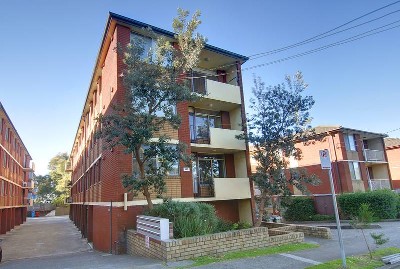 IMMACULATE & AFFORDABLE APARTMENT WITH LUG Picture IMMACULATE & AFFORDABLE APARTMENT WITH LUG Picture