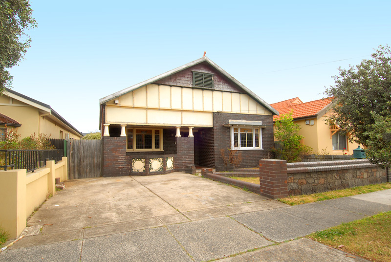 FEDERATION CHARMER -
SOLD
SOLD
SOLD
SOLD
SOLD Picture 1