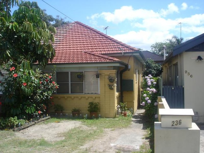 GARDENERS ROAD Picture 1