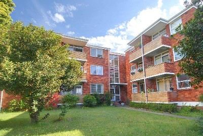 THREE BEDROOM DELIGHT Picture THREE BEDROOM DELIGHT Picture